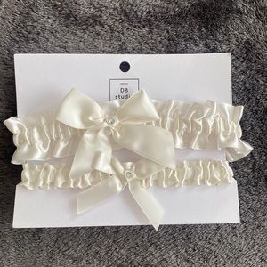 David’s Bridal DB Studio Garter Belt Set NEW